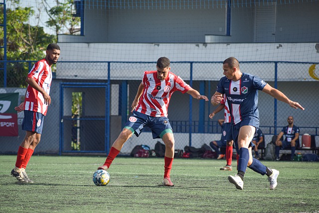 土耳其2-0保加利亚，恰尔汗奥卢造点后主罚命中+造乌龙